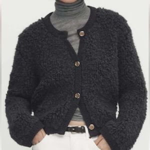 Massimo Dutti Boucle Knit cardigan with buttons. Sold out in stores. Super cozy